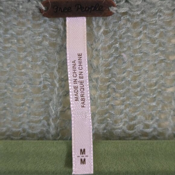 Free People Angel Soft Wool Alpaca Cable Knit Mint Green Sweater Size M - Picture 9 of 9